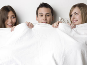 曼谷三人行特色店推荐